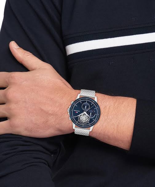 TOMMY HILFIGER