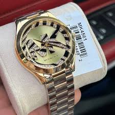MICHAEL KORS