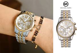 MICHAEL KORS