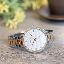 MICHAEL KORS