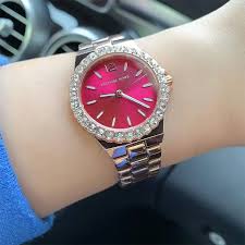 MICHAEL KORS