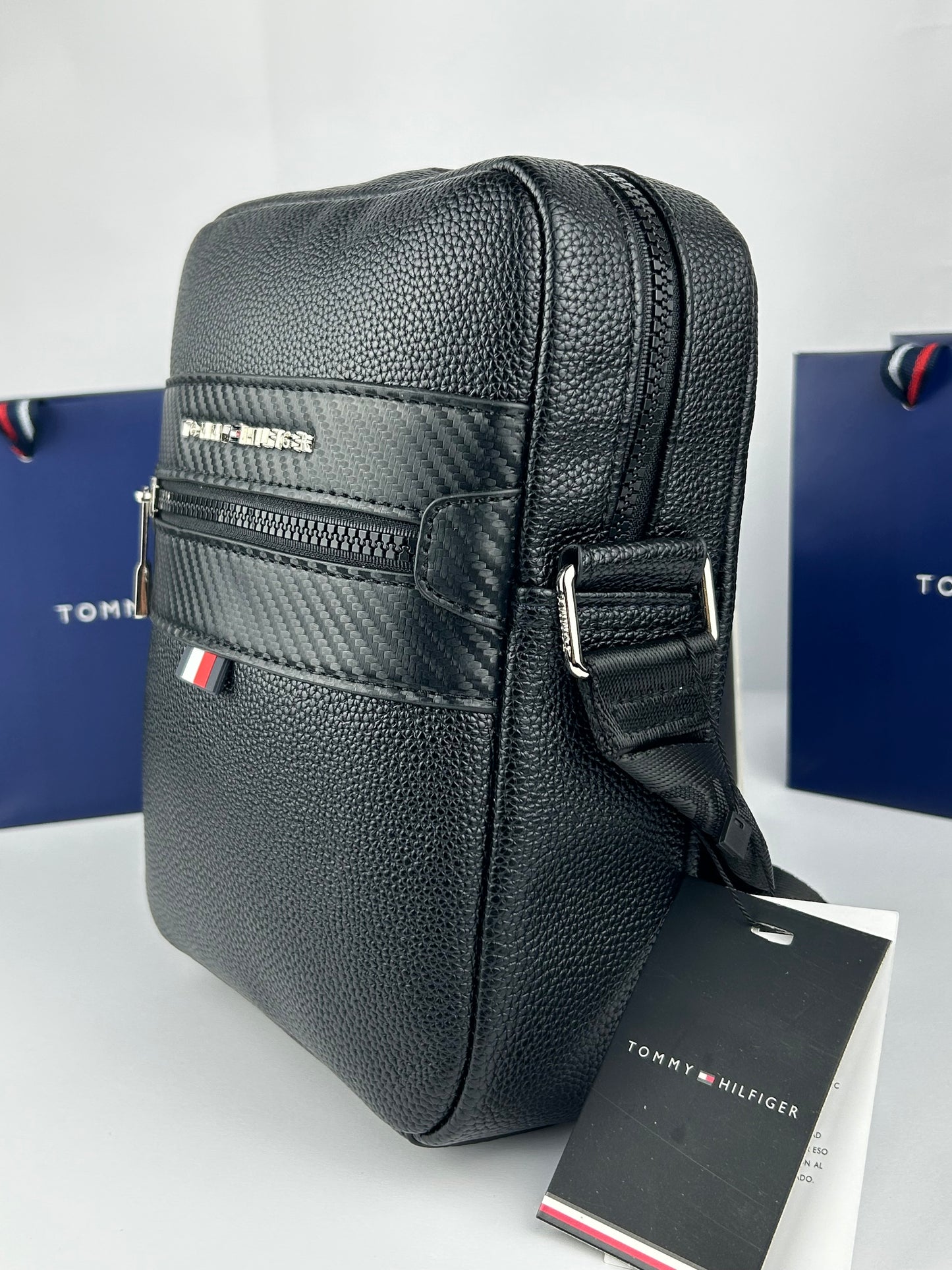 TOMMY HILFIGER BAG