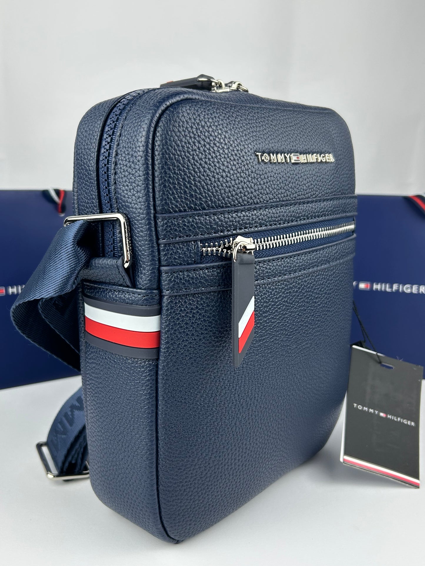 TOMMY HILFIGER BAG