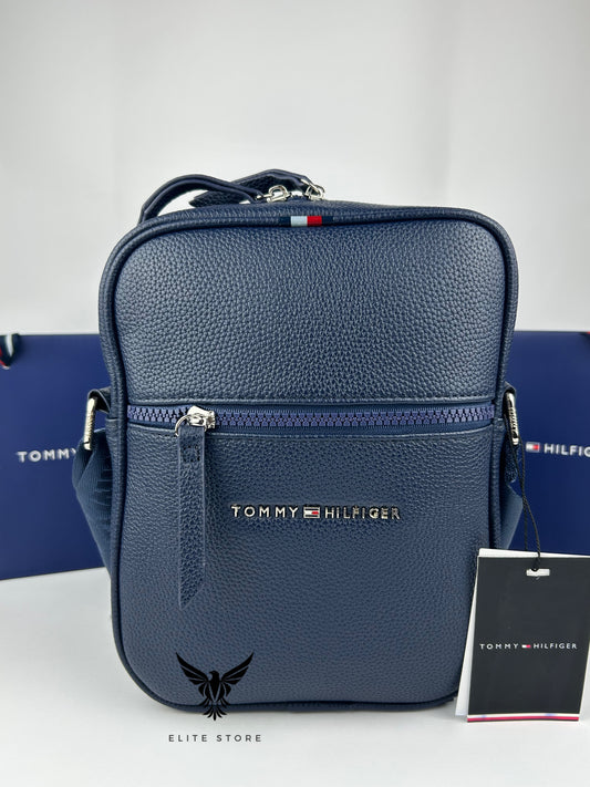 TOMMY HILFIGER BAGS