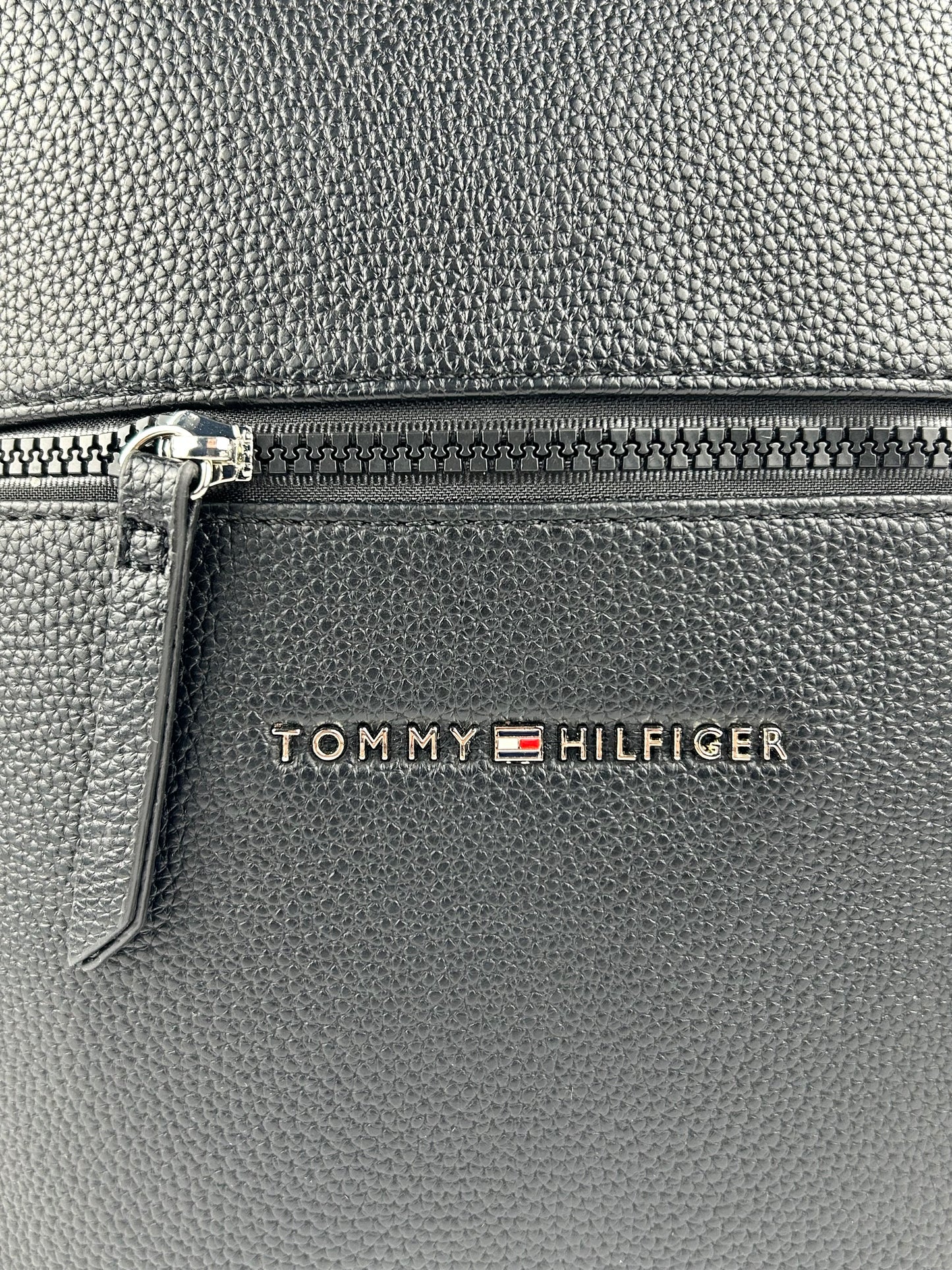 TOMMY HILFIGER BAG