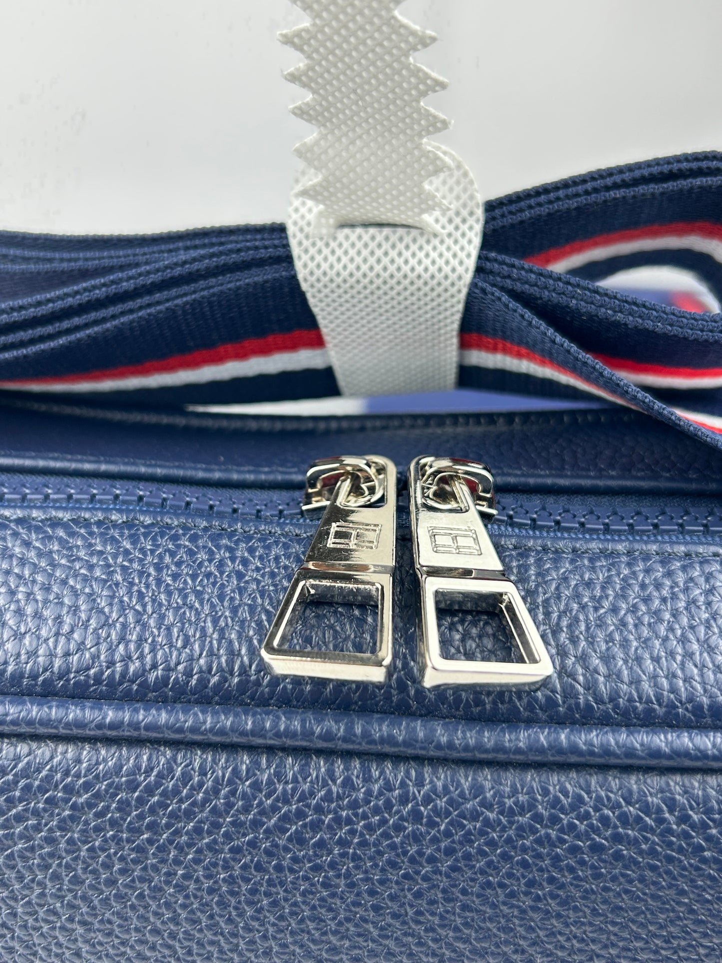 BAG TOMMY HILFIGER
