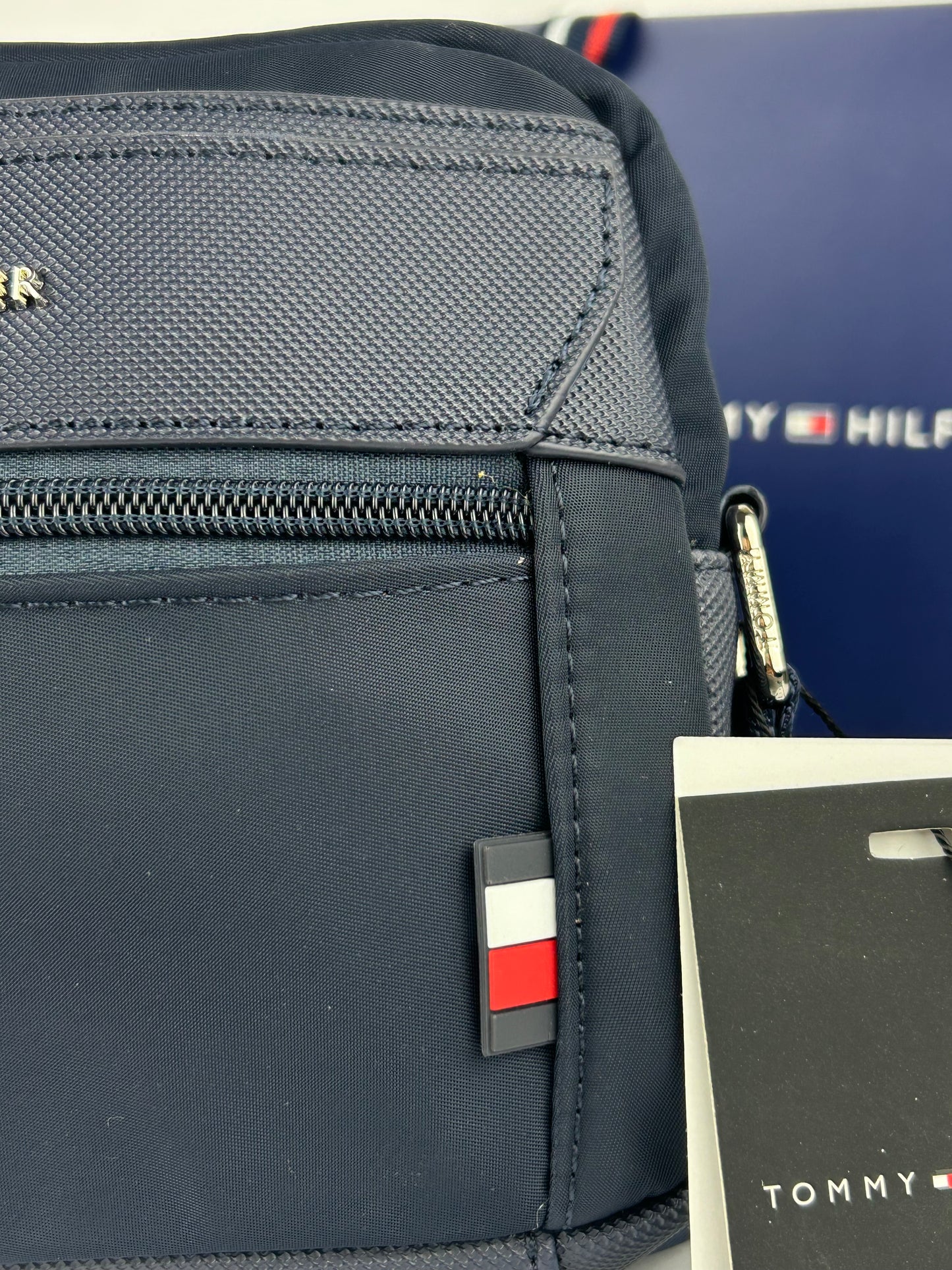 TOMMY HILFIGER BAG