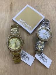 MICHAEL KORS