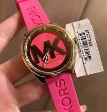 MICHAEL KORS