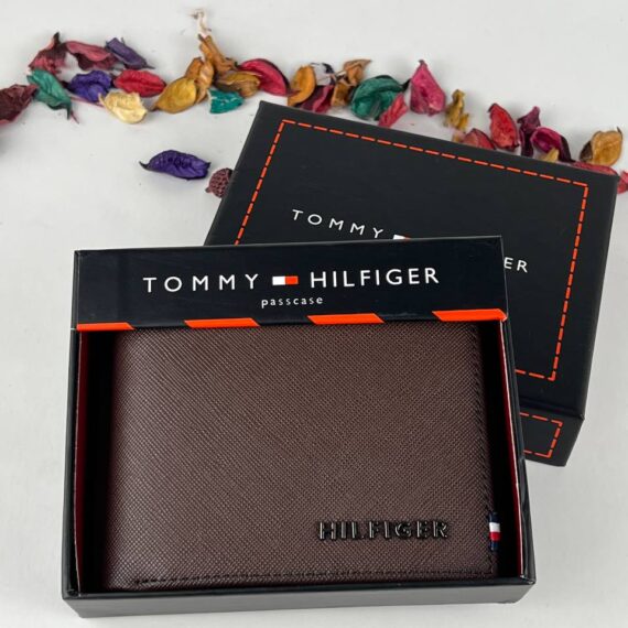 محفظة تومي رجالي