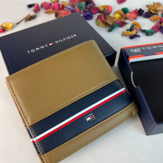 محفظة تومي رجالي