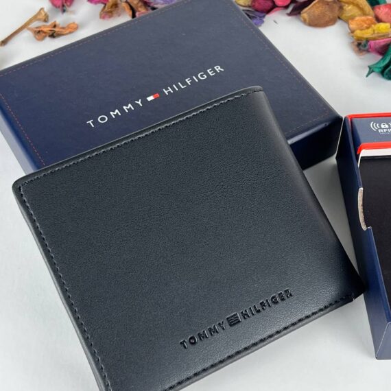 محفظة تومي رجالي