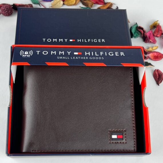 محفظة تومي رجالي