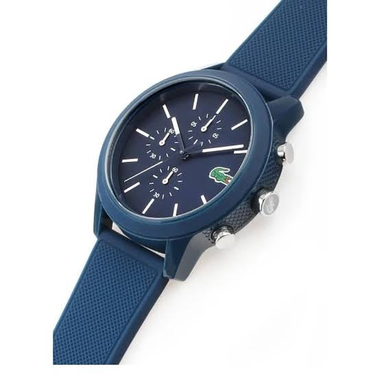 ساعة لاكوست