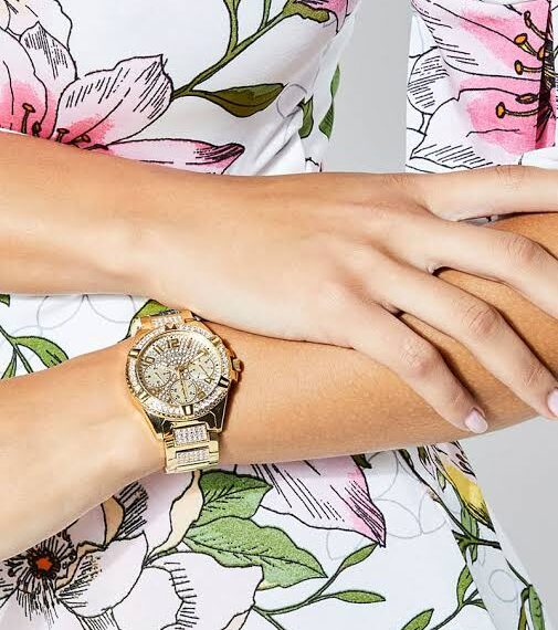 ساعة چيس حريمي