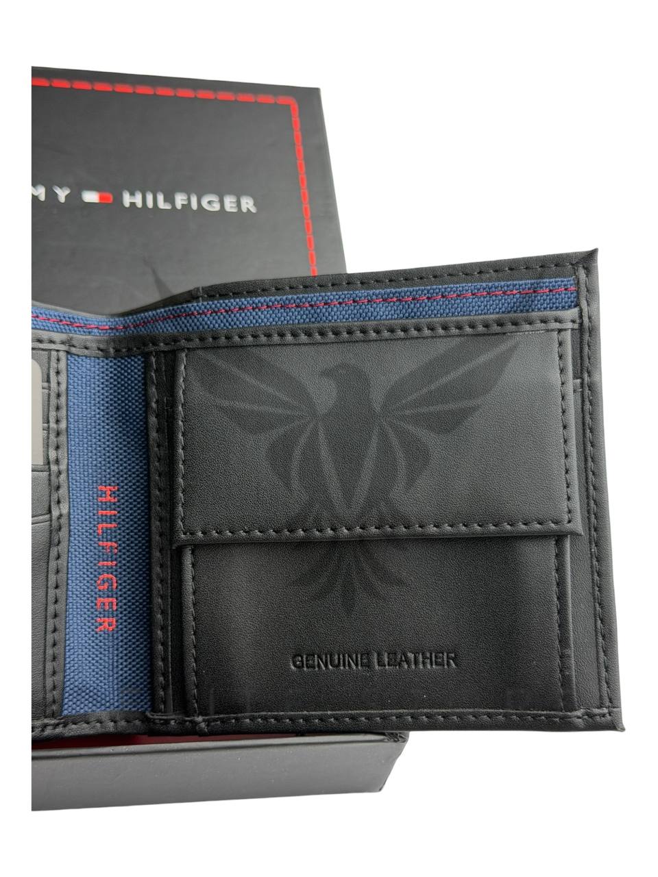 Men’s Tommy Hilfiger Wallet – Black with Red & White Stripes - الصورة 6