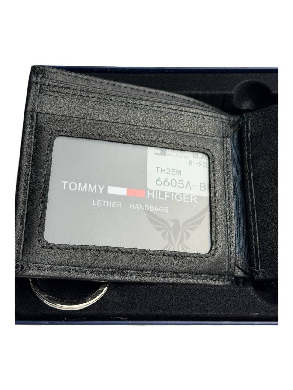 Tommy Hilfiger Wallet & Keychain Set - الصورة 9