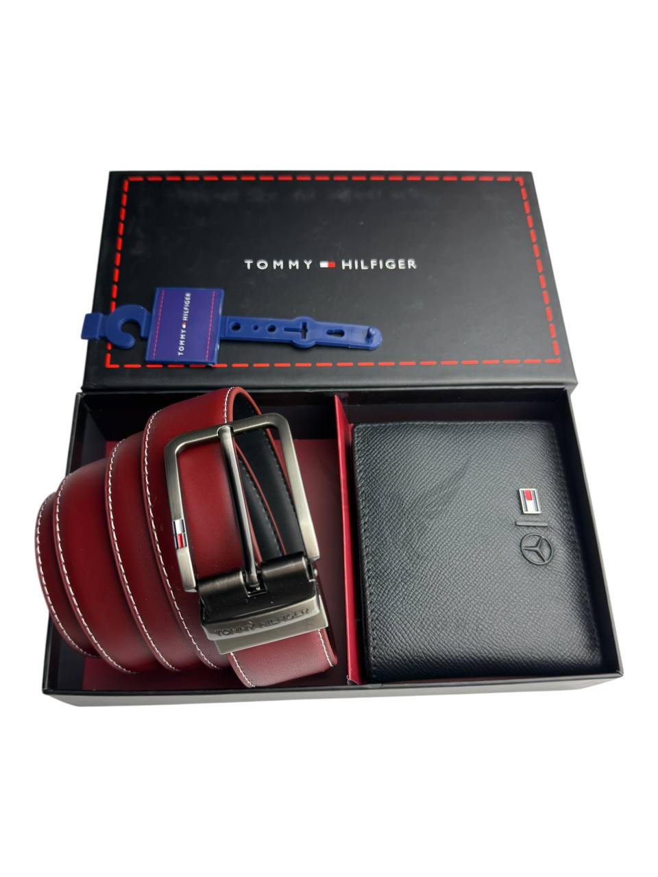 Tommy Hilfiger Wallet & Belt Set