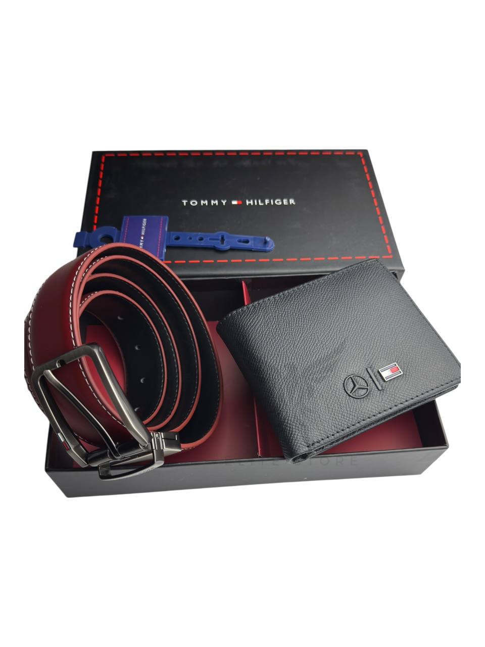 Tommy Hilfiger Wallet & Belt Set - الصورة 6